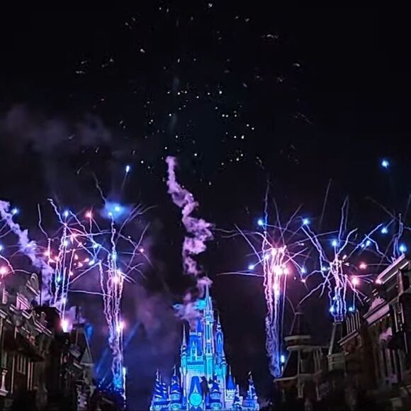 Loves sharing - Picture 12 of 16